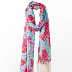 Lilly Pulitzer Murfee Scarf 🧣- Conched Out Print
